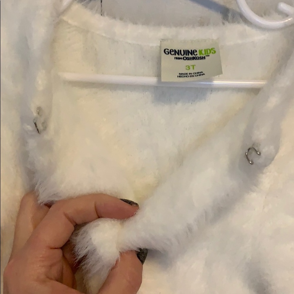 Fuzzy sweater - Picture 3 of 4